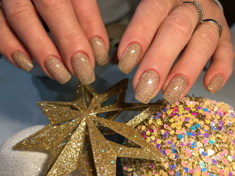Gold glitter nails